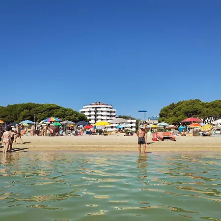 Albasummer - Vicinissimo Al Mare !